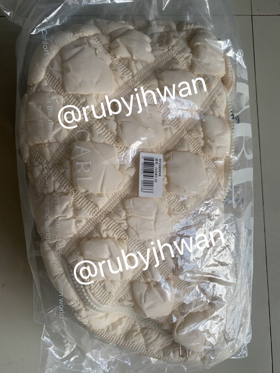 rubyjhwan's tweet image. 🌺 Carlynbag กระเป๋า
พร้อมส่ง มือ 1

Cozy m ivory
~ 2,000 ฿
รับมัดจำ รับผ่อน

สนใจ สอบถาม ดูรูปเพิ่มเติม pls dm 🤍

#carlyn #carlynbag #carlynthailand #carlynพร้อมส่ง #พรีเกาหลี #รับหิ้วเกาหลี #พรีออเดอร์เกาหลี