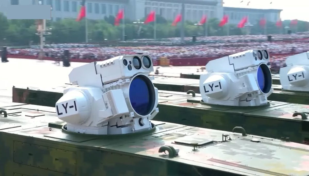 PLA_MilitaryUpd's tweet image. The LY-1 Laser system unveiled in 9.3 parade is now being tested on a type 071 Amphibious landing dock, which has been going on since last year
#OSINT #LY1 #Laser