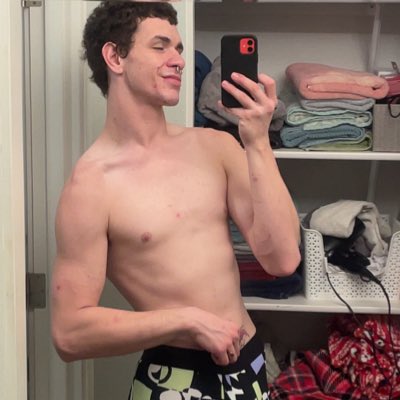boredxxxposts's tweet photo. #NewProfilePic https://t.co/m2rwwOZoSm