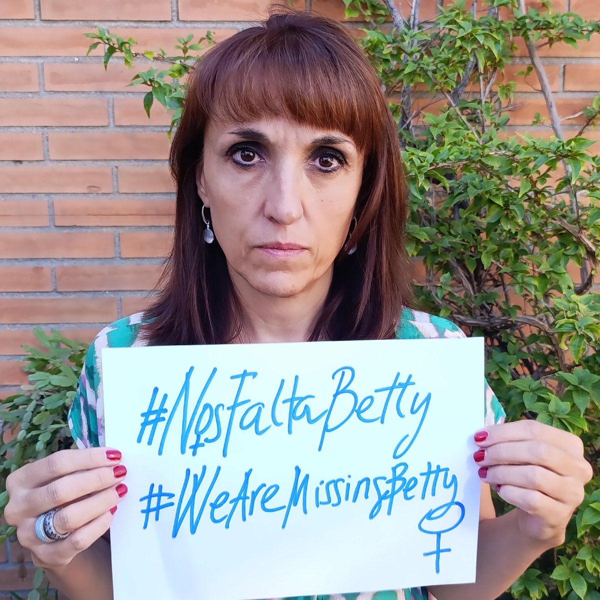 NuriaCSopena's tweet image. 🚨 #FreeBetty
Apoyemos a @IbtissameBetty
con una carta x correo certificado para su seguimiento.

✍️A la atención de la Sra Ibtissame LACHGAR – Prisión n.° 59028 – Prisión Local Al Arjat 1, Municipio de El Aarjate, Prefectura de Salé, Región de Rabat–Salé–Kénitra, Marruecos.