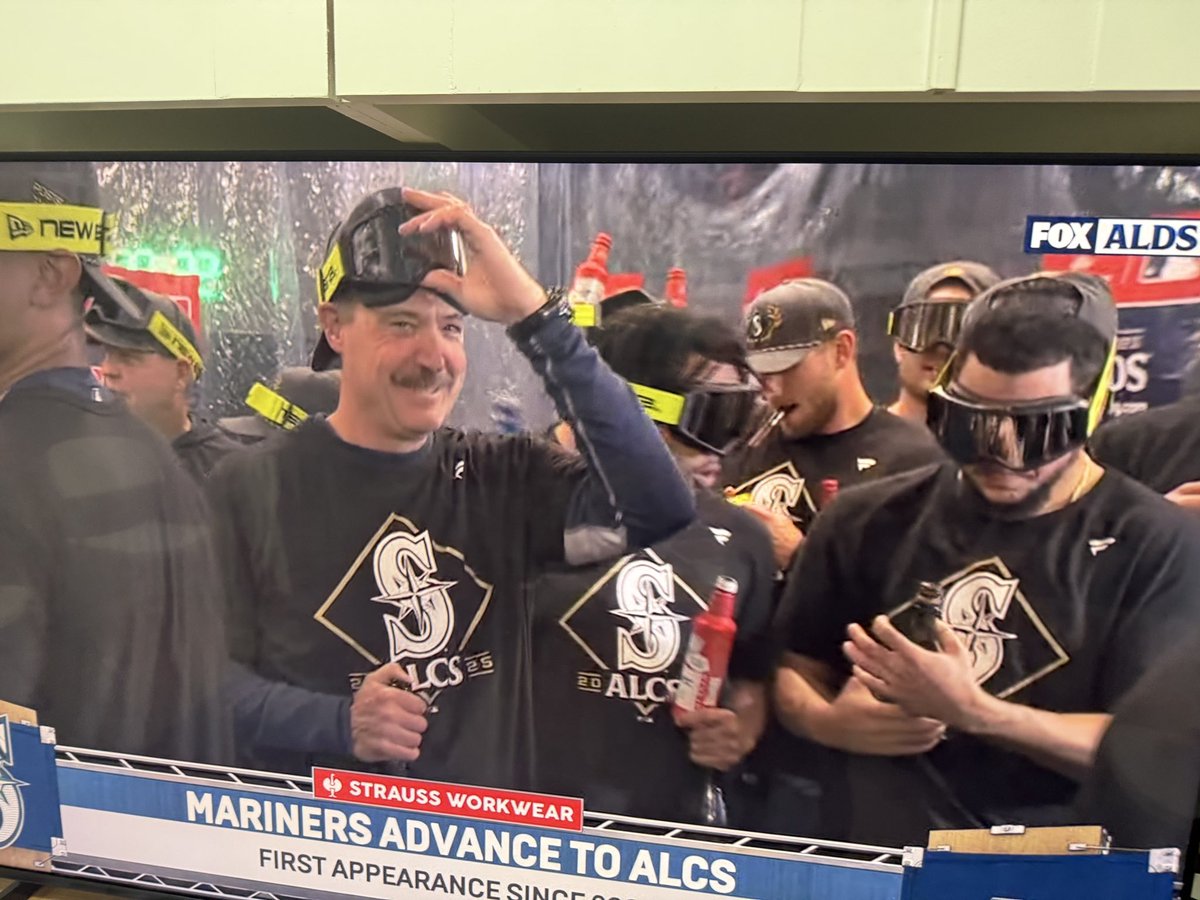 MarinersONTap's tweet image. I can’t believe it. ALCS!!!
