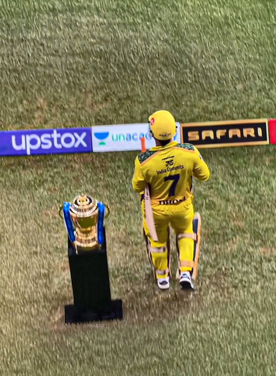 CSKFansArmy's tweet image. IPL 2026 ⏳💛 @MSDhoni !!