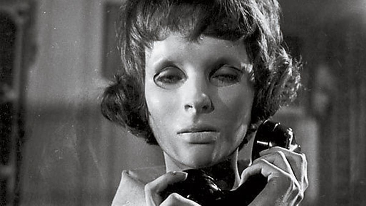 BrowseHorror's tweet image. eyes without a face (1960) • french/body horror