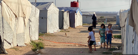 11 octobre 2025
+110 ENFANTS 🇫🇷
coupables de rien
sont TOUJOURS détenus
dans des conditions indignes
dans le camp-prison #Roj
Nord-Est de la #Syrie
en violation du droit international
&amp; de la Convention des droits de l'enfant
#RapatriezLes
<a href="/EmmanuelMacron/">Emmanuel Macron</a> <a href="/jnbarrot/">Jean-Noël Barrot</a> <a href="/francediplo/">France Diplomatie 🇫🇷🇪🇺</a>
