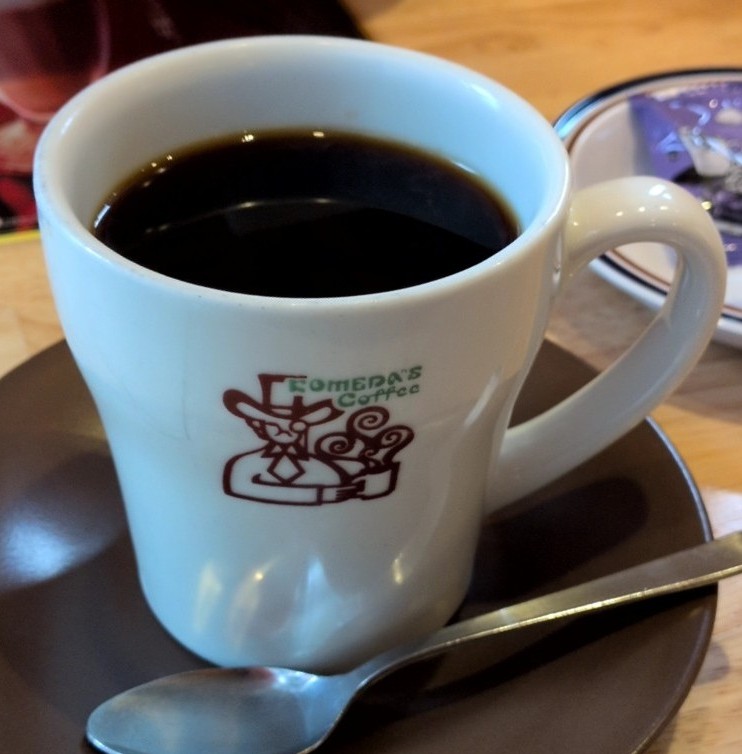 toshibow2009's tweet image. 自宅でもコメダブレンドたっぷりサイズくらいコーヒー入れたった☕#コメダブレンドたっぷりサイズ　#コメダ珈琲店