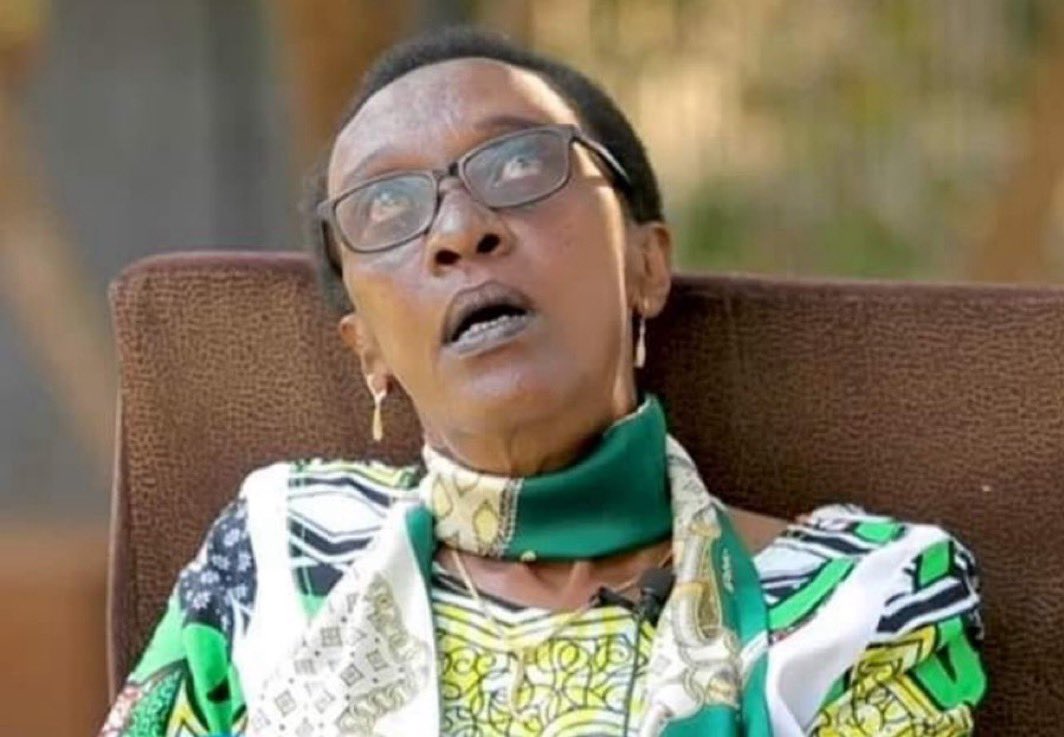 GitifuW's tweet photo. I can’t believe ko ntazongera kubona iyi ntumbi y’umuberuka aha

Makulata we ndakwanga, ndakwanga, ndakwanga nawe wari ubizi ko nkwanga ! https://t.co/ZcUDnNAE9r