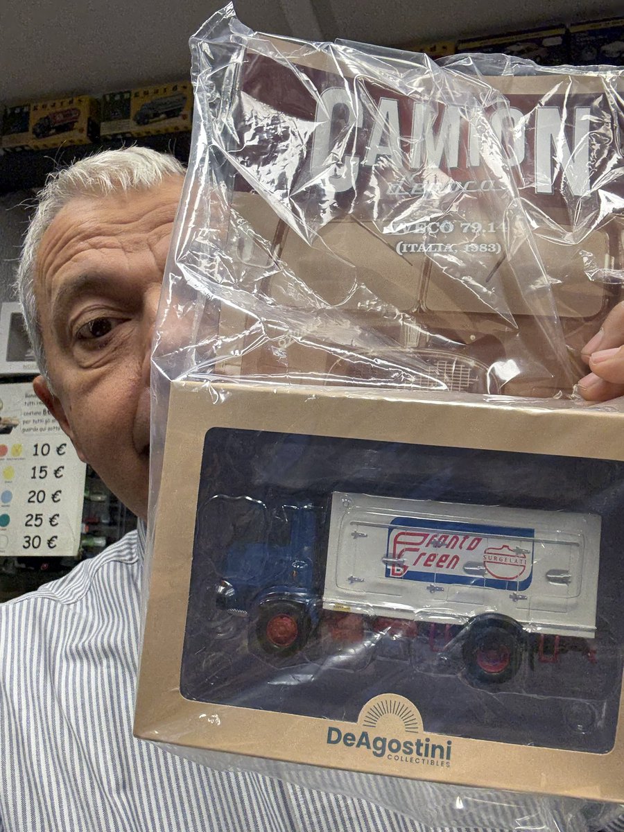 cars_tiny's tweet image. Camion d’epoca! Questo e’ uscito oggi in edicola! #tinycars #camion #scala143 #diecast #truck