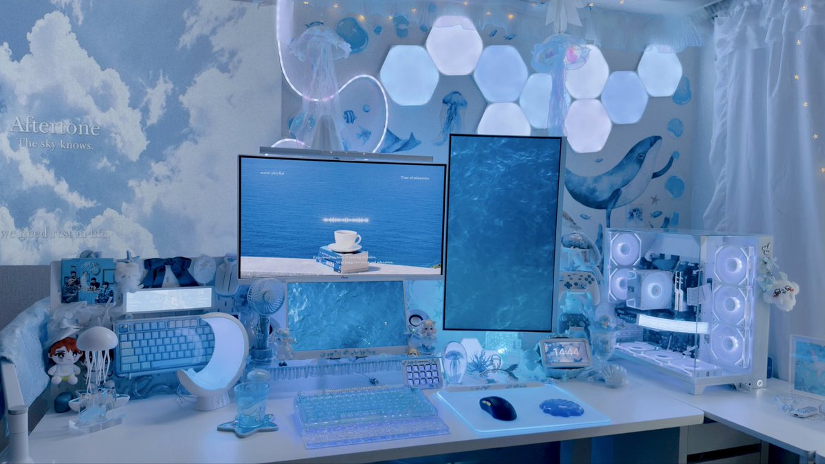 lyl_0o's tweet image. ☁️𓂃 𓈒𓏸💙

 #desksetup