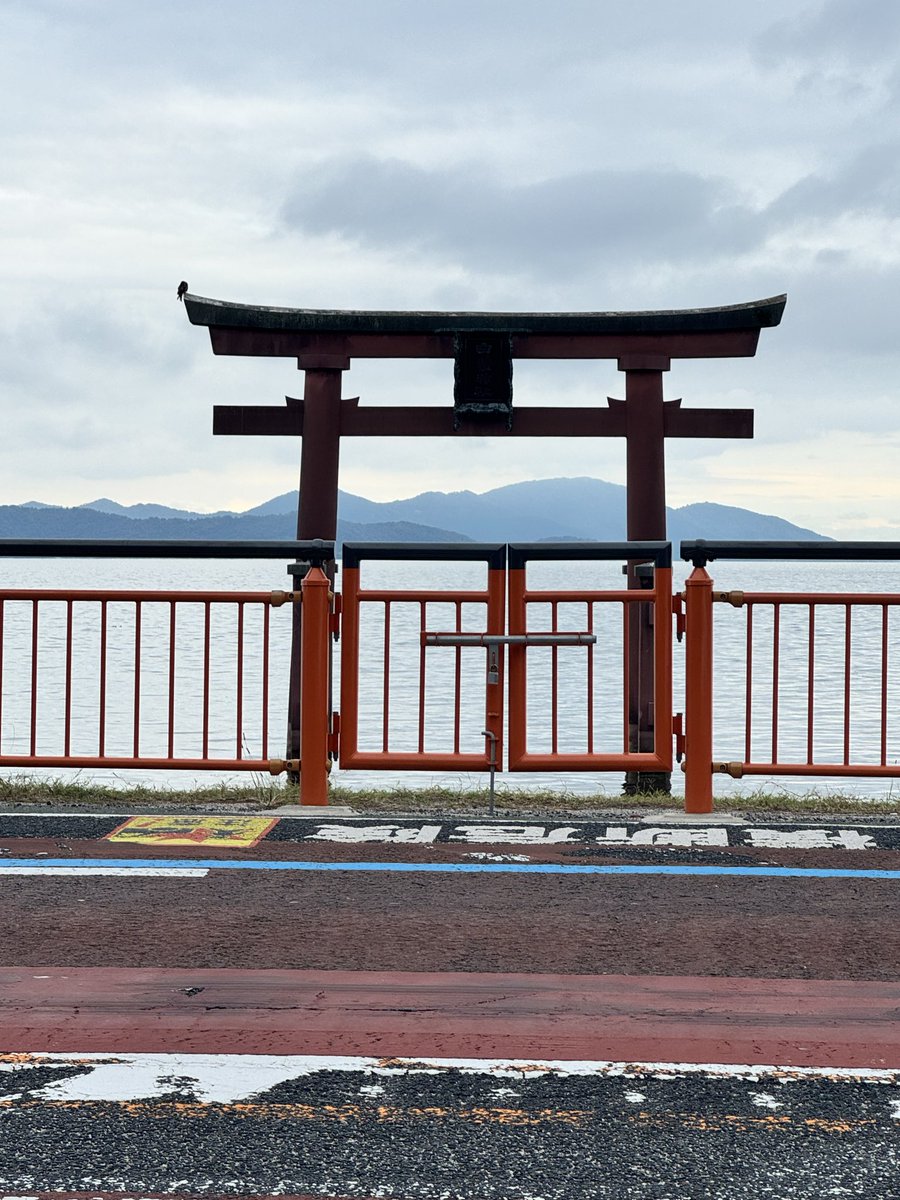 sasukoimama's tweet image. #白髭神社   #CBTR #cbtr 
やっぱり雨は降った☔😂
でも、ここ行きたかったのよ💕