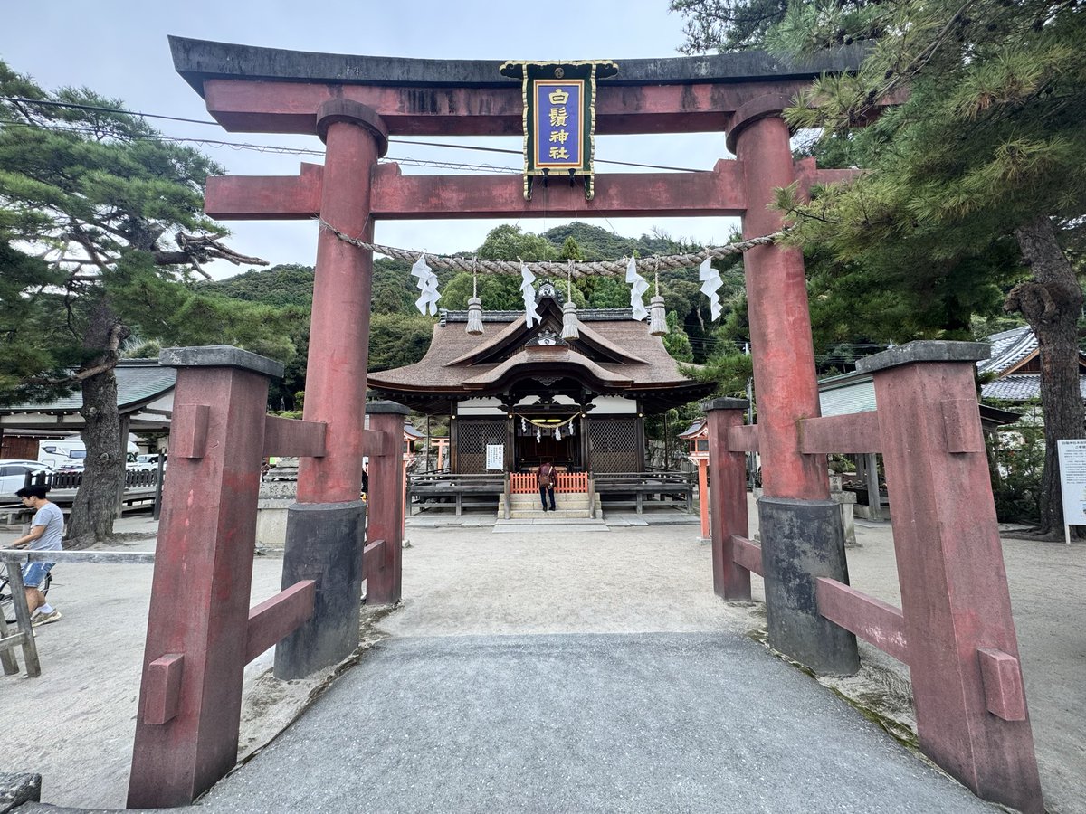 sasukoimama's tweet image. #白髭神社   #CBTR #cbtr 
やっぱり雨は降った☔😂
でも、ここ行きたかったのよ💕