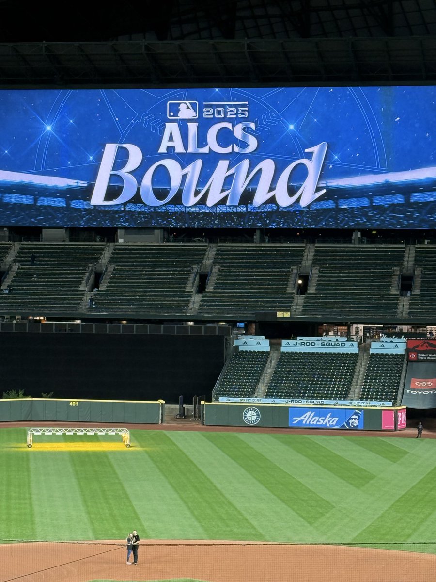 BobStelton's tweet image. This is a beautiful thing! #Mariners #ALDS #ALCS