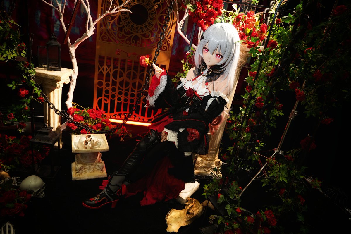 KarenIris tweet media