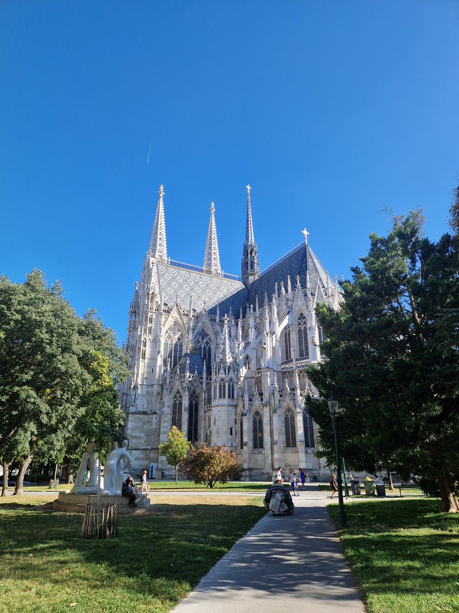 DFS8's tweet image. Vienna 🇦🇹 meh