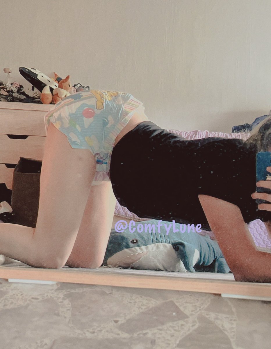 Happy late night BDF~

Went comfy to a concert and I might have gots gendered as fem by security /w\