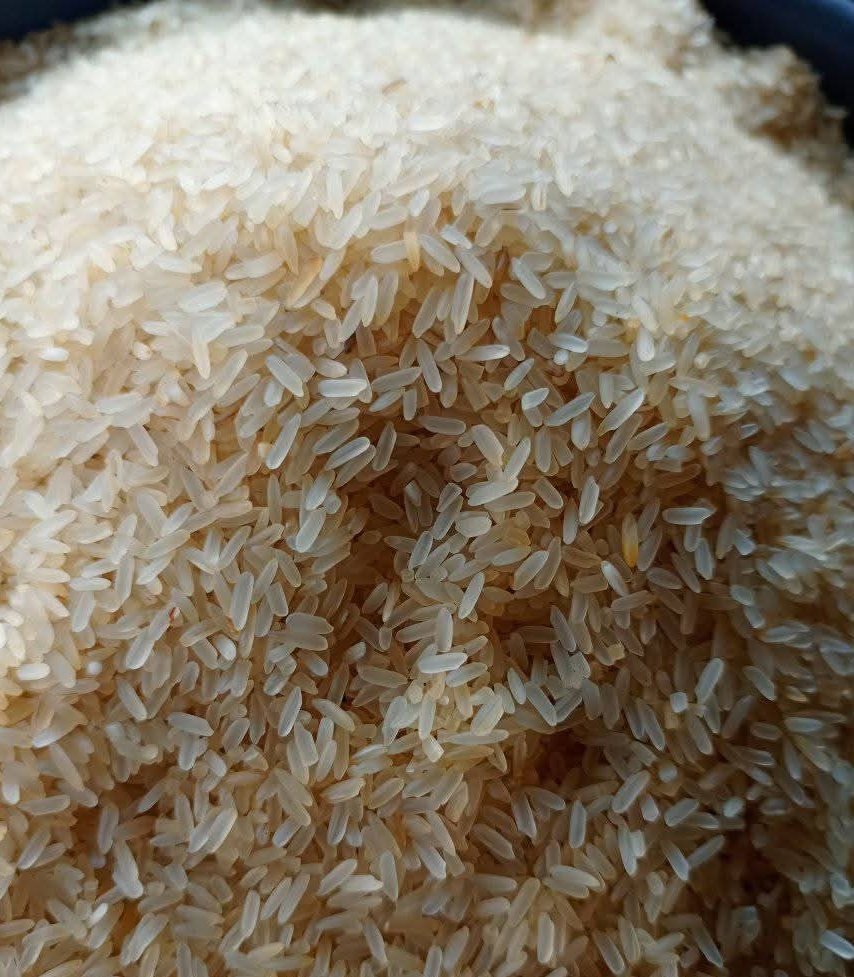 Margaretdonaldj's tweet image. a customer ask us to process this rice after work we didn't hear from him again, just 500 bags please help me retweet come buy this very sweet rice you can buy and store 100% sorted well dried 
50kg 50k 
25kg 25k
08032963844
WhatsApp 08177458233
Nationwide delivery