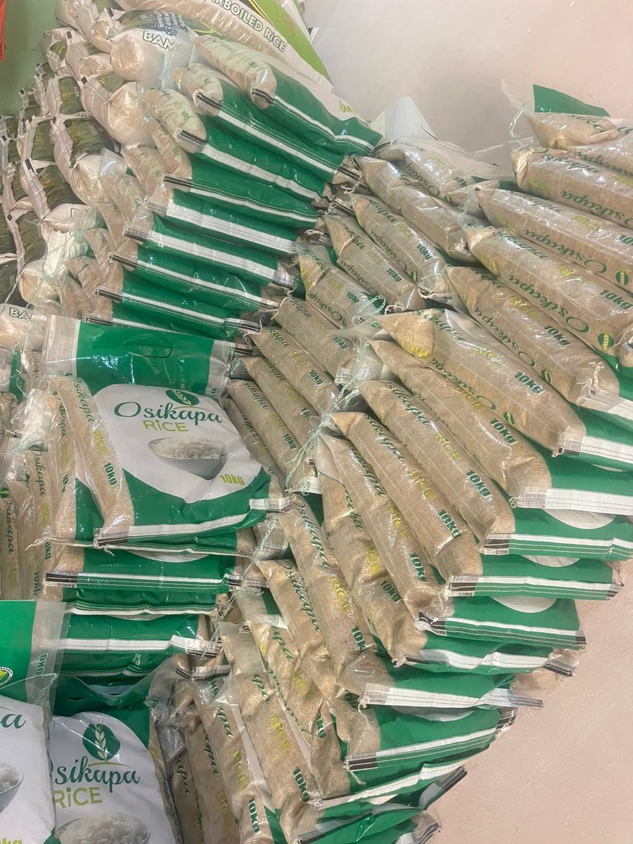 Margaretdonaldj's tweet image. a customer ask us to process this rice after work we didn't hear from him again, just 500 bags please help me retweet come buy this very sweet rice you can buy and store 100% sorted well dried 
50kg 50k 
25kg 25k
08032963844
WhatsApp 08177458233
Nationwide delivery