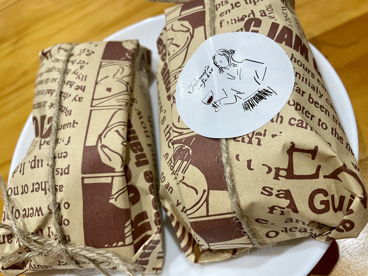 _skstyle's tweet photo. 日光市 にコッペパン

johnney's cafe638 さんのコッペパン🥖
3種類予約して購入できました 𖤐
(1つ写真撮り忘れ😭)
とーっても美味しかったです ♩
次はお店行きます 🥂♡

#にコッペパン #johnneyscafe638 #日光市 https://t.co/SQon8oeZ6C
