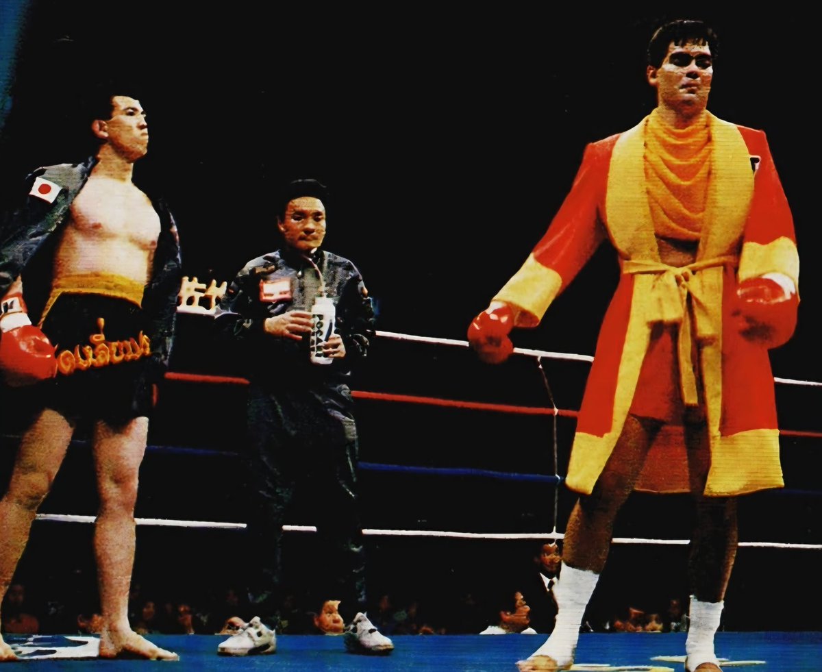 nobu54839782's tweet photo. #ドン・中矢・ニールセン 『空手家人生のなかで『怖い』という思いを抱いた試合はありましたがあれほどの恐怖や重圧や緊張等色んなものを背負った戦いはあれが最初で最後でした…戦いながら時間が止まったような感覚に陥る事なんてなかったですし…奇跡の試合だったと思います！』佐竹雅昭(談) https://t.co/KJkFr8hXmm