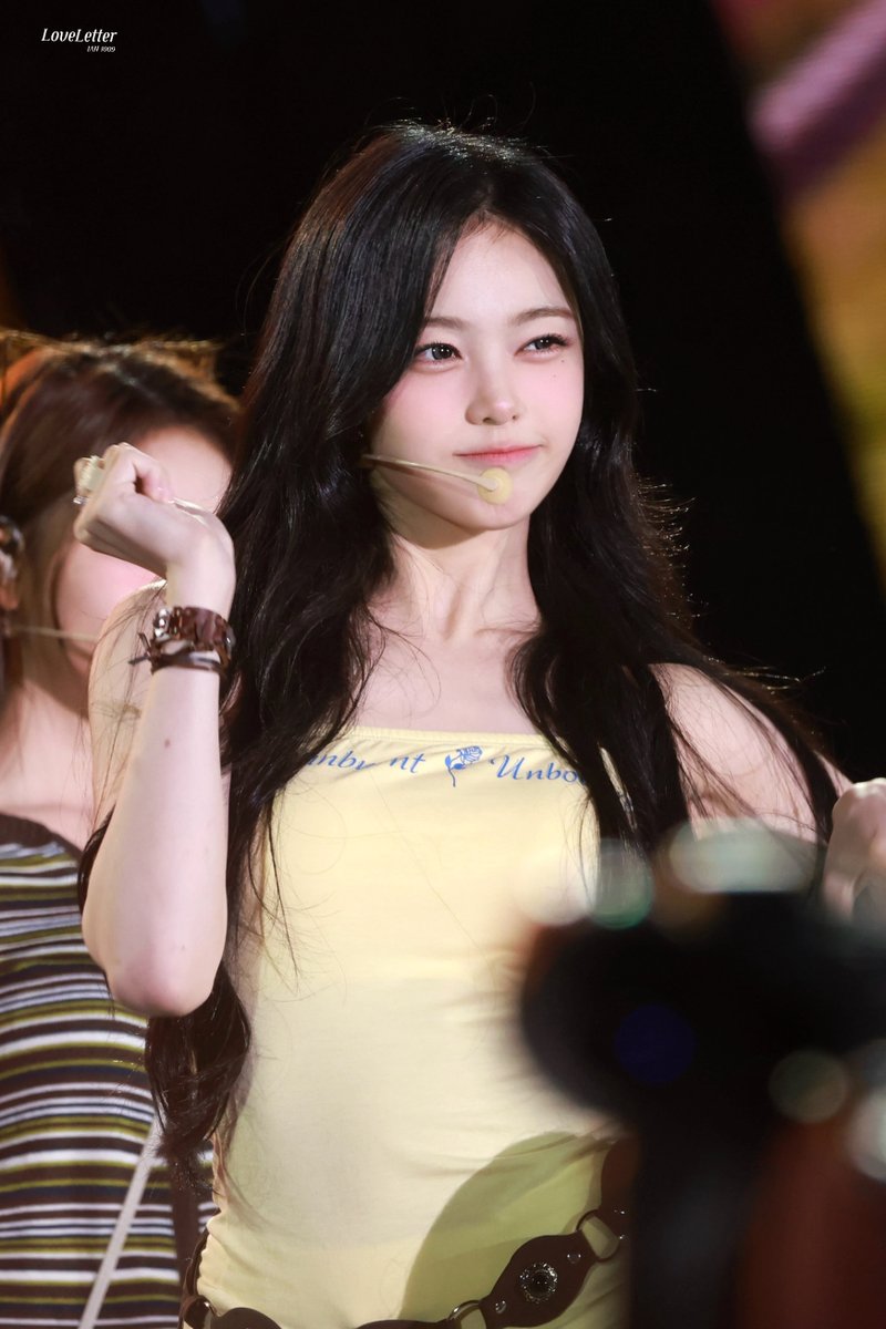 251010
#IAN #이안 #Hearts2Hearts #하츠투하츠