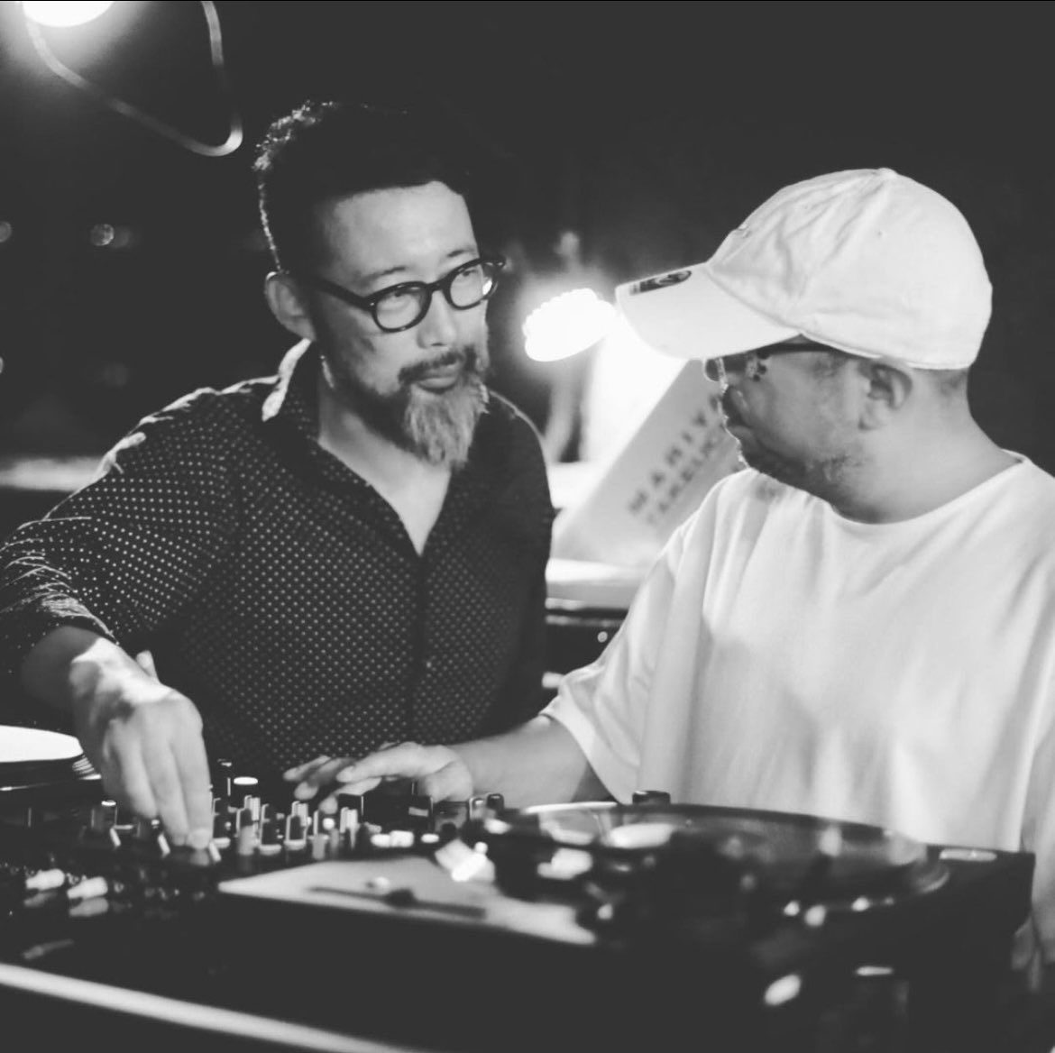 shuyakyotojazz's tweet image. #tokyocrossoverweek のDay3は、
駒沢にオープンした須永辰緒さんの #moderno で。あのエリア好きなんですよね。今回の #tcw2025 のキービジュアルも駒沢公園ですし。#tcr897 #tcjf 
ameblo.jp/shuya-okino/en…