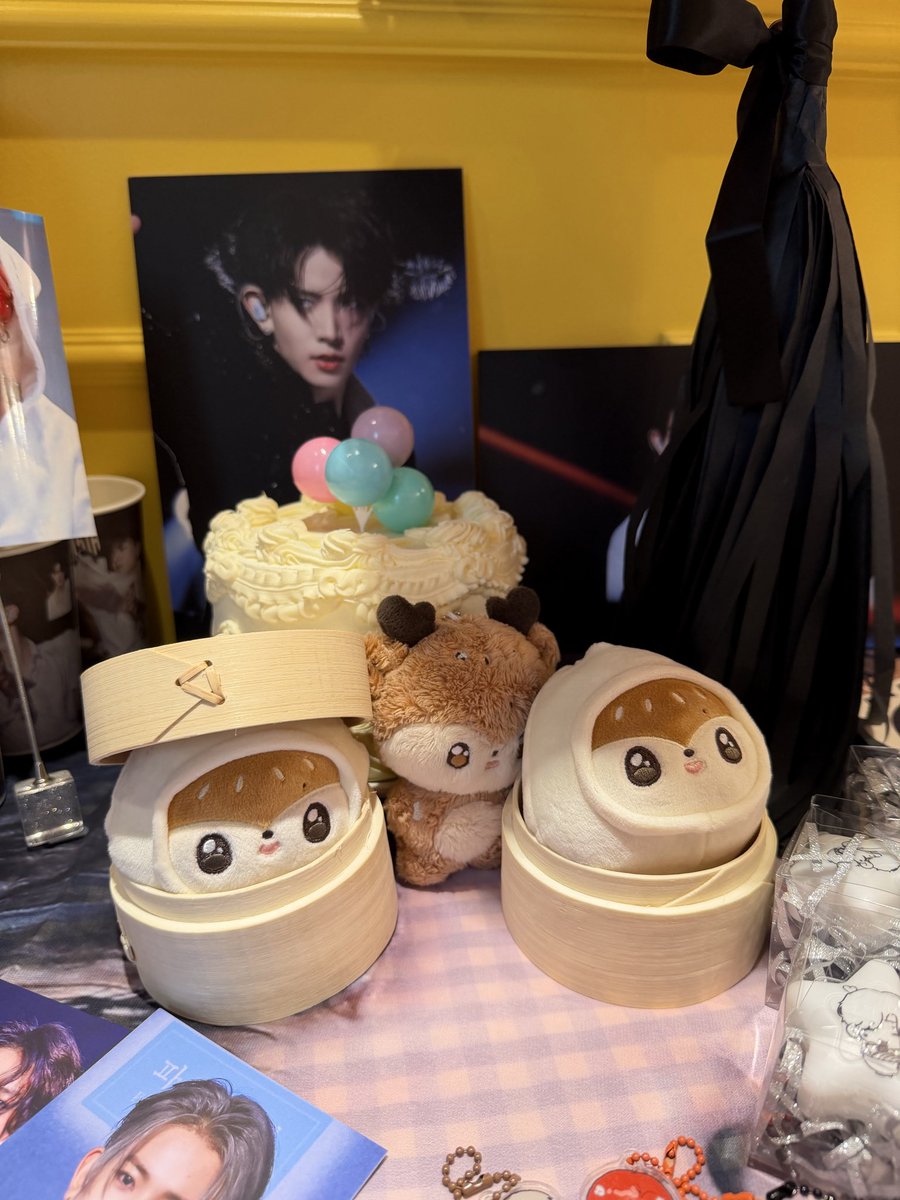 jjangguks_'s tweet image. 희승 생카~ 너무 귀여워요! 💕
만두씅 ~ 🥟

@intersectionhs 
 #stay_with_heeseung