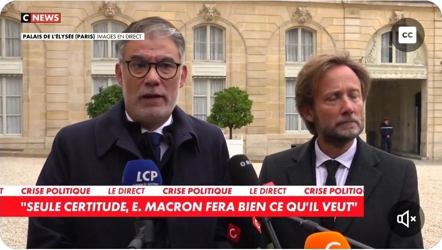 fredsubirana's tweet image. #France réveille-toi !!

👉Nos entreprises se barrent ou ferment
👉Nos agriculteurs se suicident
👉Ce sont des élèves qui apprennent à lire aux profs
👉 Nos hôpitaux n&apos;ont plus que le nom
👉 La 🇲🇫 est noyée par l&apos;immigration
👉L&apos;islamisme tient la main de nos enfants
👉 Nos juifs…
