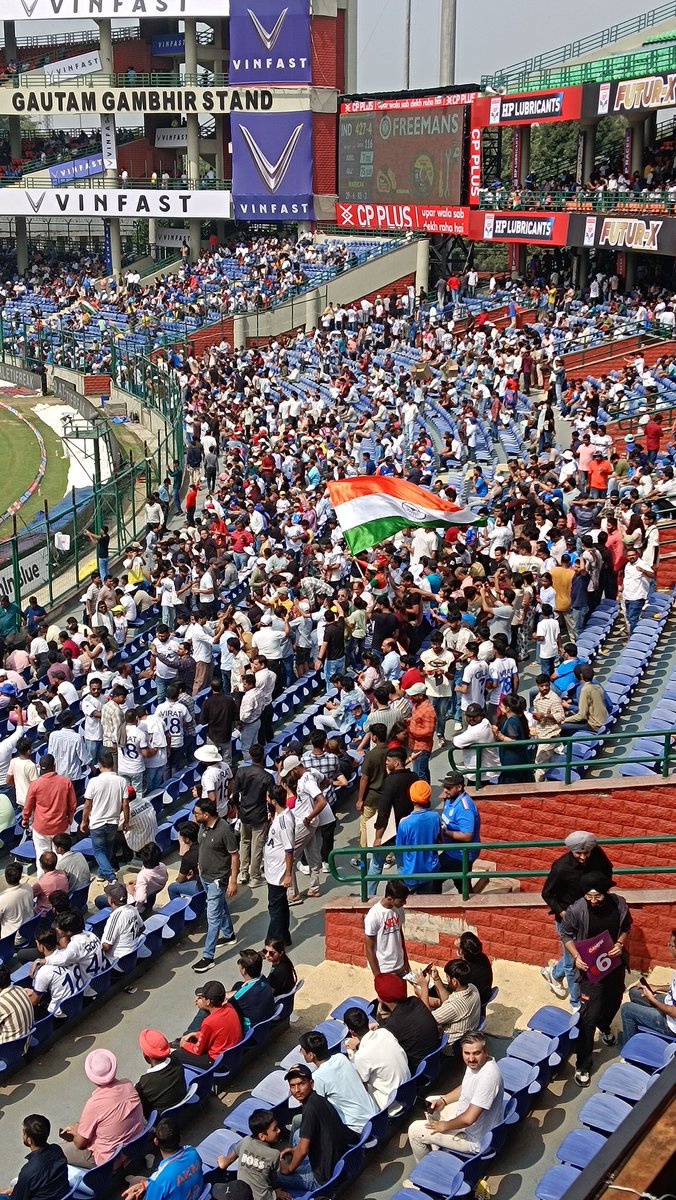 I_AmitChaudhary's tweet image. INDvWI 2nd Test Delhi (Arun Jaitley Stadium 🏟️⚡)
Cloudy weather, full energy crowd, pure Test vibes ❤️
Nothing beats watching cricket live in Delhi 🇮🇳💥

#INDvsWI
#TestCricket