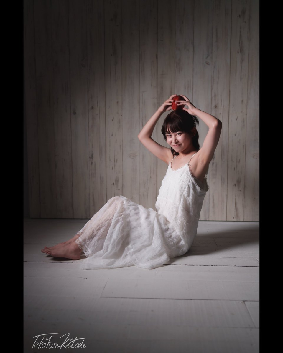 ❗️新品未開封❗️トレーディング式カード型写真集　デカ写　エースファイル　T1 Hearts2Hearts The 1st Single『The Chase』日本オリジナル特典