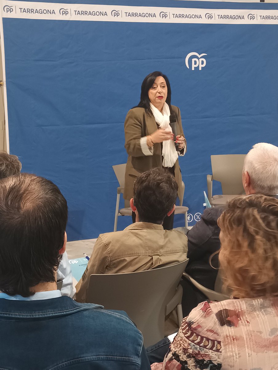 Inauguramos la II Intermunicipal del <a href="/pp_tarragona/">PP Tarragona</a> en el municipio de Valls bajo el lema de: 
      + Municipios
      + Cataluña 
      + España 
<a href="/MMerceMartorell/">Maria Mercè Martorell</a> Seguimos movilizando la presencia territorial del PP que <a href="/NunezFeijoo/">Alberto Núñez Feijóo</a> impulsa para Cataluña y España.