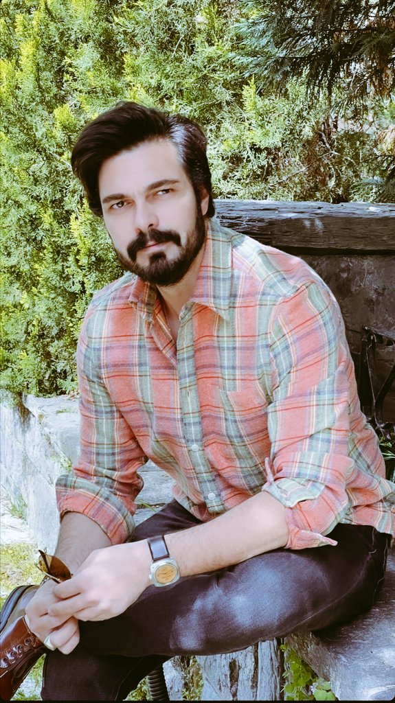 Akk Sa (@akksa62227898) on Twitter photo #NETIZENSREPORT #HalilİbrahimCeyhan for Asian Celebrity of the Year
#ACOTY2025
#ACOTY2025HalilİbrahimCeyhan
<a href="/thenreport/">The Netizens Choice Magazine</a> #NETIZENSREPORT #HalilİbrahimCeyhan for Asian Celebrity of the Year
#ACOTY2025
#ACOTY2025HalilİbrahimCeyhan
<a href="/thenreport/">The Netizens Choice Magazine</a>