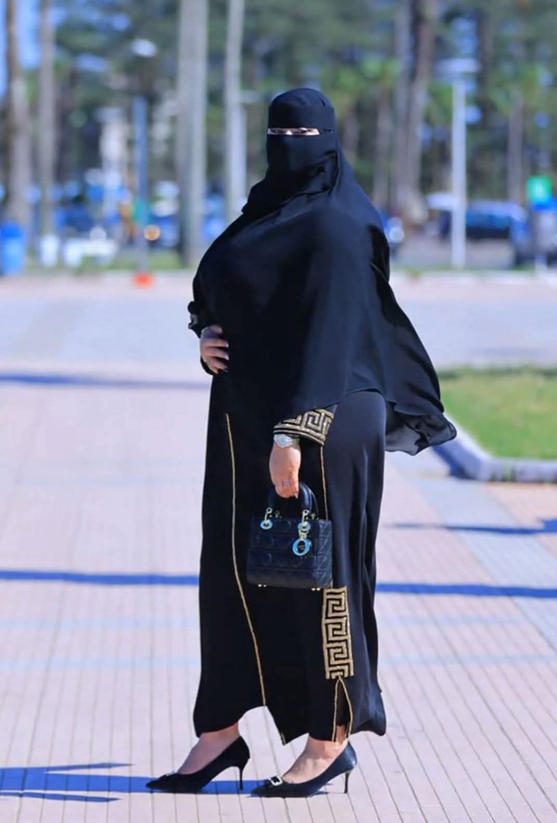 الشيخة ايمان tweet media