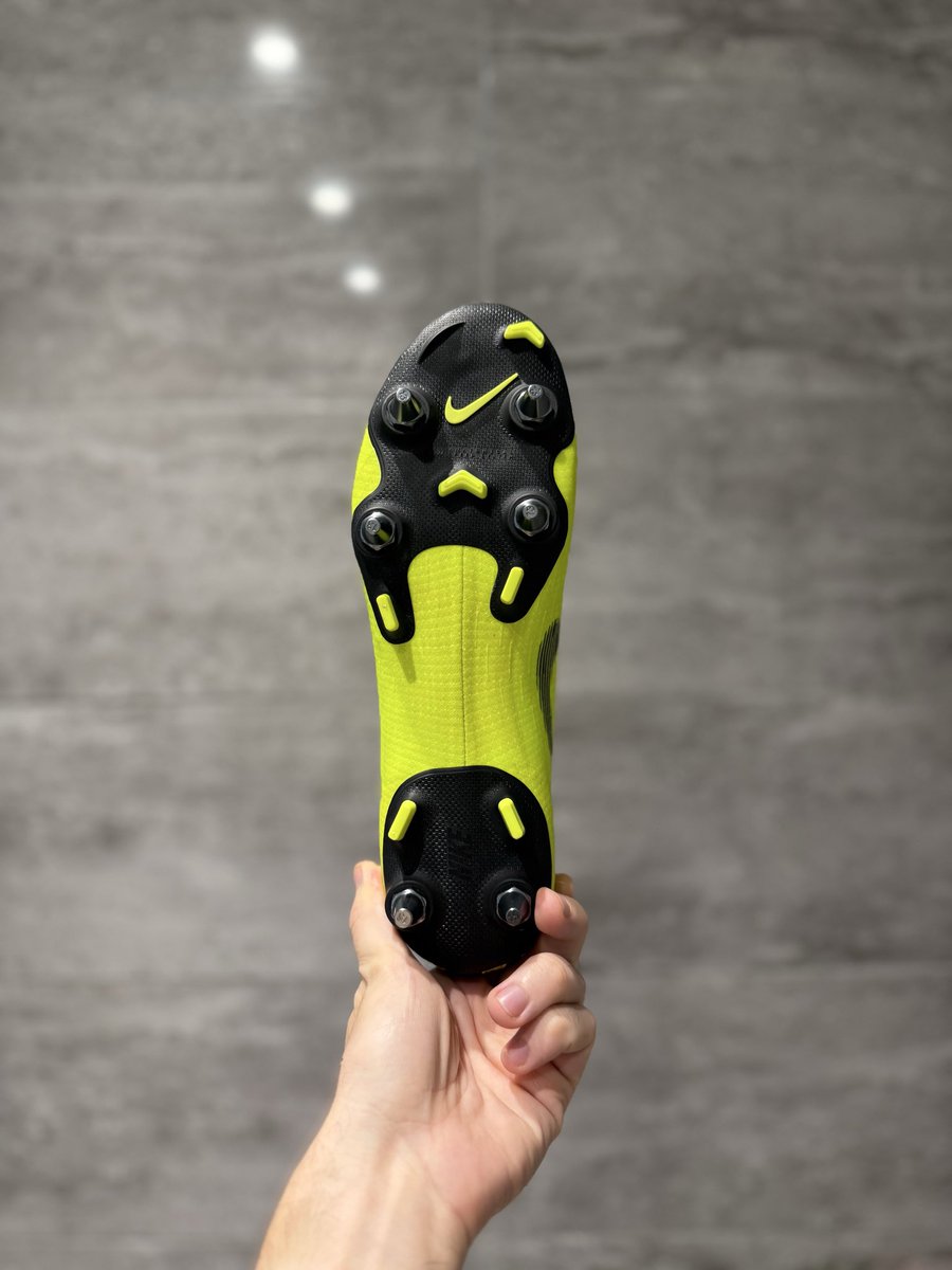 ryantaylor48's tweet image. Nike Mercurial Superfly 6
UK 8.5 SG PRO
Brand new *small personilsation &amp;amp; mark
Message for a good price
@RTaylorMadeBoot