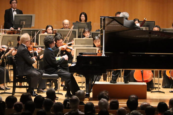 liveenCul's tweet image. 【公演レポ】清塚信也、技巧と感性が交錯したラヴェル！〈東京フィル「平日の午後のコンサート」〉 lvtimes.net/culture/73284/ 
#清塚信也 #円光寺雅彦 #東京フィルハーモニー交響楽団 #平日の午後のコンサート @tpo1911　@ShinyaKiyozuka