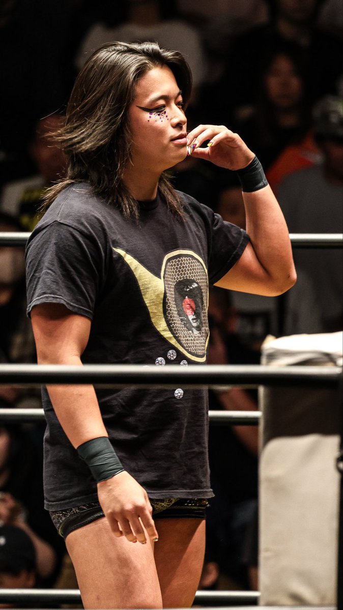 pw_mochi's tweet image. オープニングは帆希のマイクから🎤

2025.10.8
THE GATE OF VICTORY 2025
後楽園ホール

#DRAGONGATE  
#帆希
#シュン・スカイウォーカー