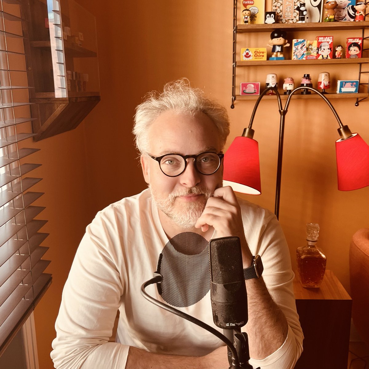 Nu i min podd Arkiv Samtal (som finns i alla poddappar): Paolo Vacirca har varit inblandad i TV-serier som Clark, Flykten till Östermalm och Joakim Lundells filmer, en porr-chatbot, en splatterfilm med väldigt lite splatter och en app som presenterar ett nytt sätt att banta.