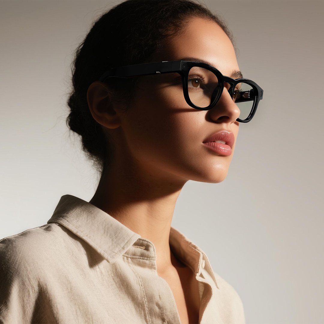 「Hey Memo」と呼ぶだけで、撮影もメモも翻訳も🎤
もうスマホを探す必要なし。
あなたの声が、すべての操作キーに。

最大29％OFF👇
makuake.com/project/lookte…

#Looktech #AI秘書 #ハンズフリー