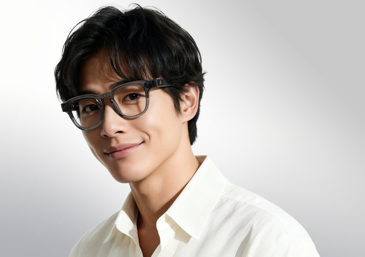 🎤音声で操作、手は自由。
Looktechなら、通話も撮影も翻訳もOK。
AIがあなたの“日常”を解放する。

詳しくはこちら👇
makuake.com/project/lookte…

#Looktech #ハンズフリー #AIスマートグラス #音声操作