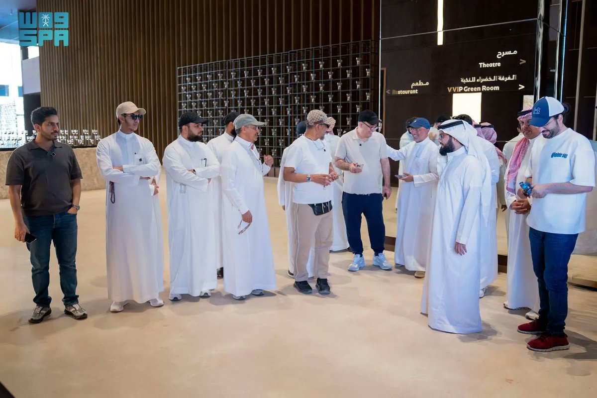 AlMnatiq's tweet image. فعاليات #إيليت_العُلا_2025 تتضمن جولات ميدانية للتعرف على المواقع السياحية والمشاريع الاقتصادية