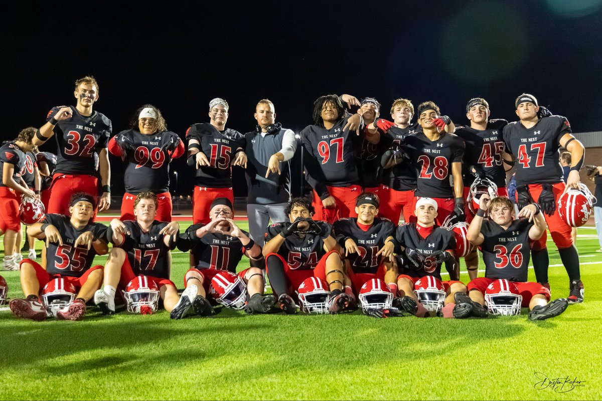 Week 6, another wall! 2nd shutout of the season for the Eagle defense! #hornsdown