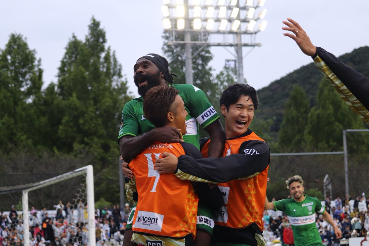 tochigi_city_'s tweet image. ⏰ FULLTIME

🏆明治安田Ｊ３リーグ第31節
✔栃木シティ  3-0  奈良クラブ
⚽️#森俊貴 #ピーターウタカ×2

ホームで大きな+3。
4連勝。4試合連続クリーンシート。
現地でリモートで今日も熱い後押しをありがとうございました🤝

さあ、全員で頂きへ。

 #栃木シティ