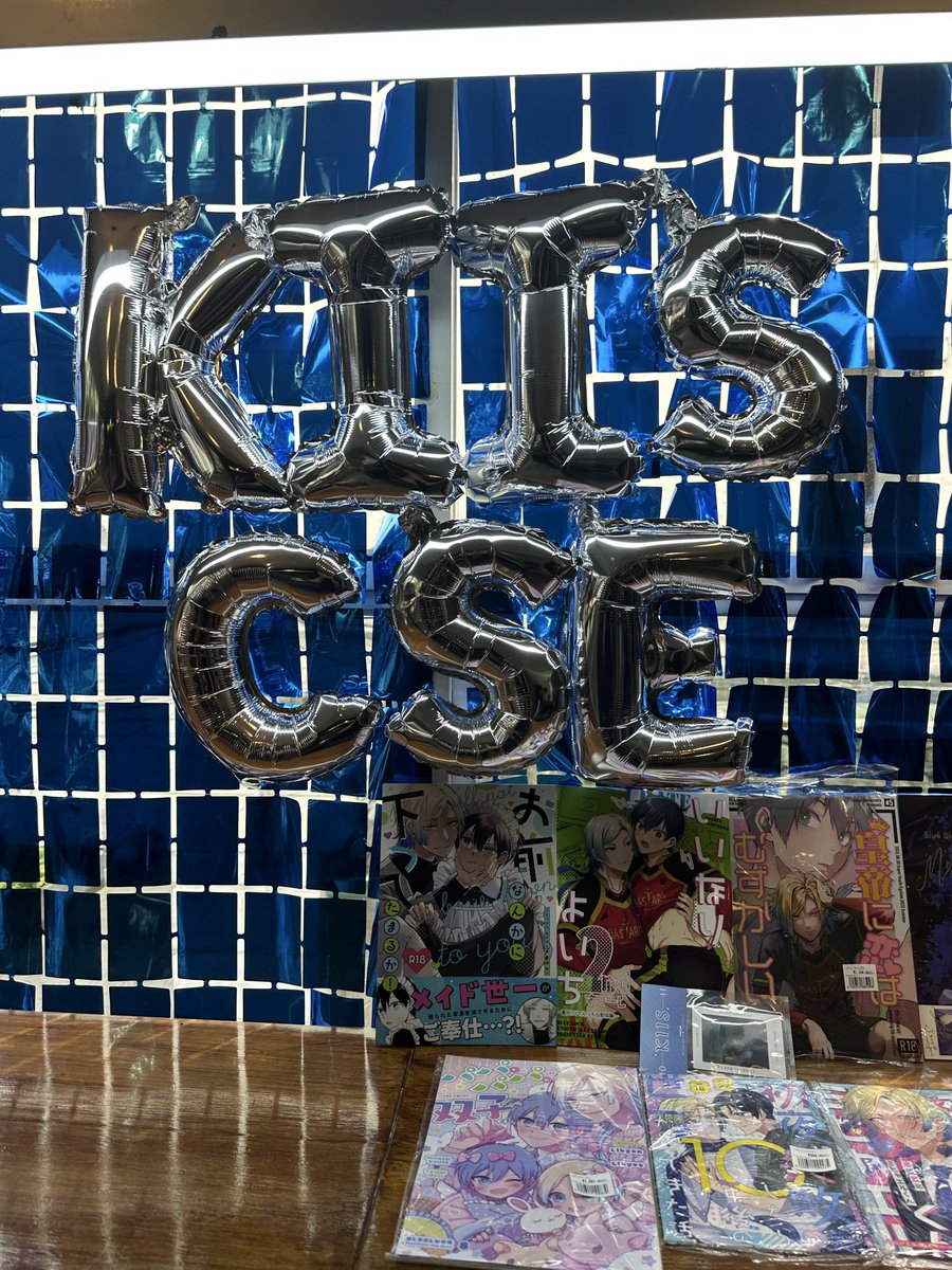 クロエ • kloe tweet media