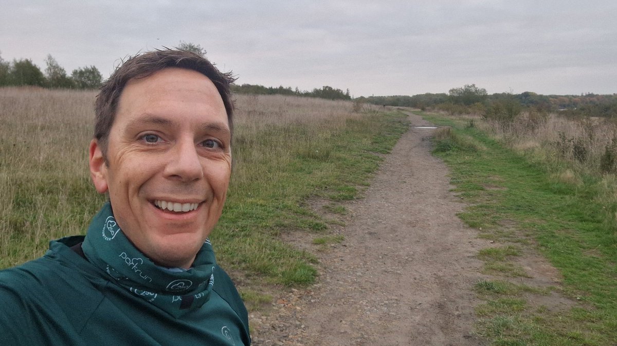 Course inspection complete. Course is in good condition a little slippyin places, expect to be on the grassy bank so trail shoes advised. Warning that the bridge over the canal near pur finish has a broken step.