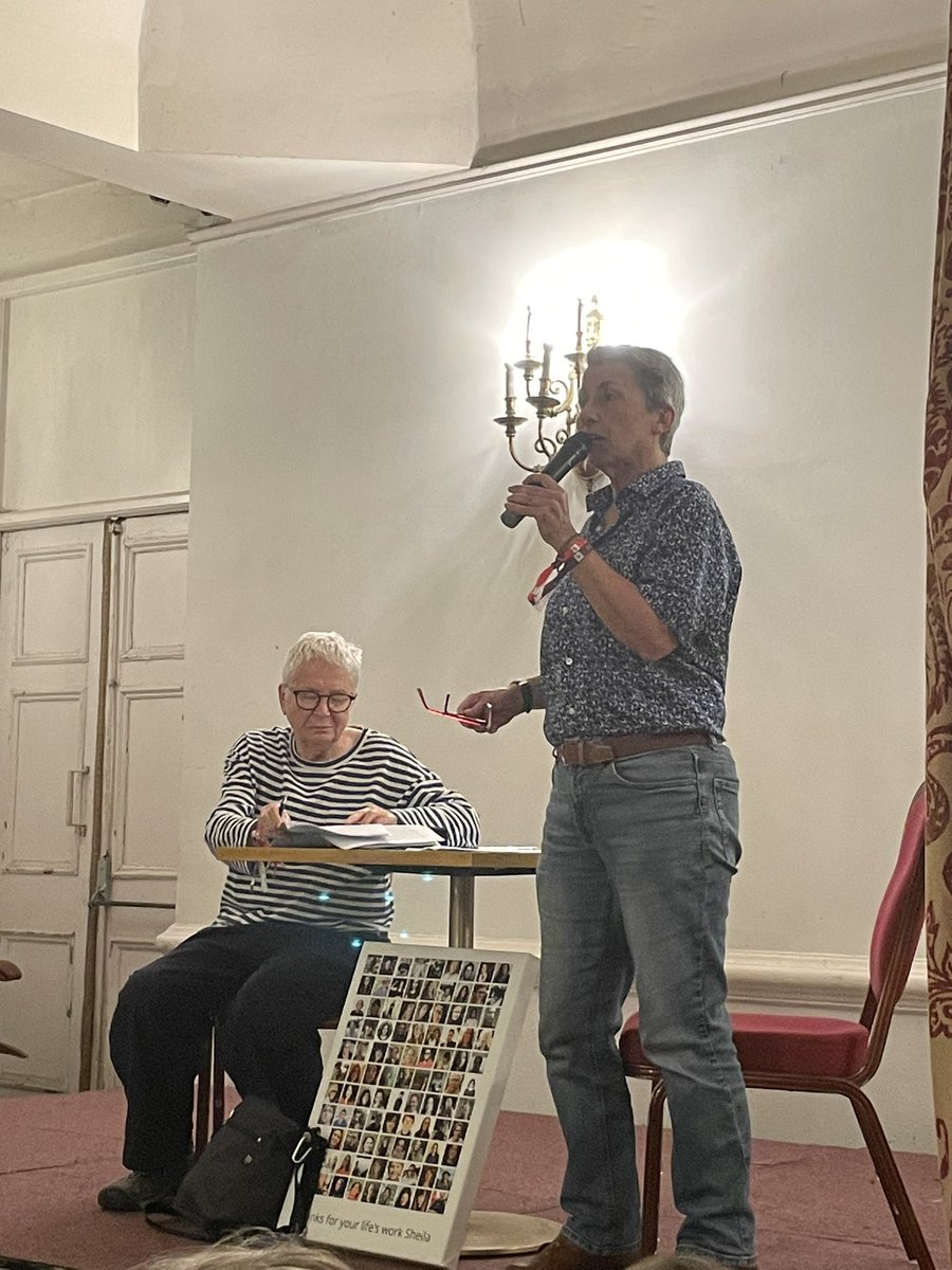 ronalyze's tweet image. In Brighton. Yesterday, I went to the event of @DeclarationOn first with @jo_bartosch and Sheila Jeffreys - both talking about their new books. It was a room packed with wonderful and determined radfems. Today heading to @FiLiA_charity