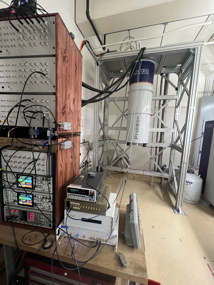 backslashvarphi's tweet image. basically every modern condensed matter experiment is done in a dilution refrigerator, which uses a mix of liquid bosonic He3 and fermionic He4. the difference in exchange statistics between these liquids causes a violent endothermic separation which cools down the fridge to much…