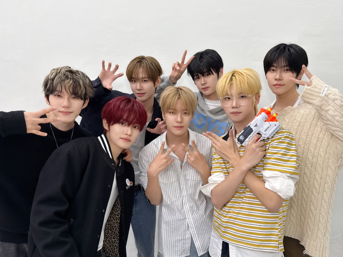 CLOSEYOUREYES クルユア Yeojun Twitter Update ] 🍭🍮 —————— #CLOSEYOUREYES #클로즈