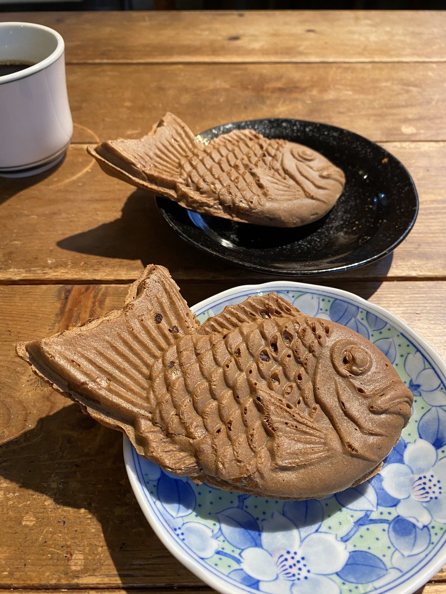 店長が海鮮丼用の魚を買いに行って、買ってきた魚がこれでした。