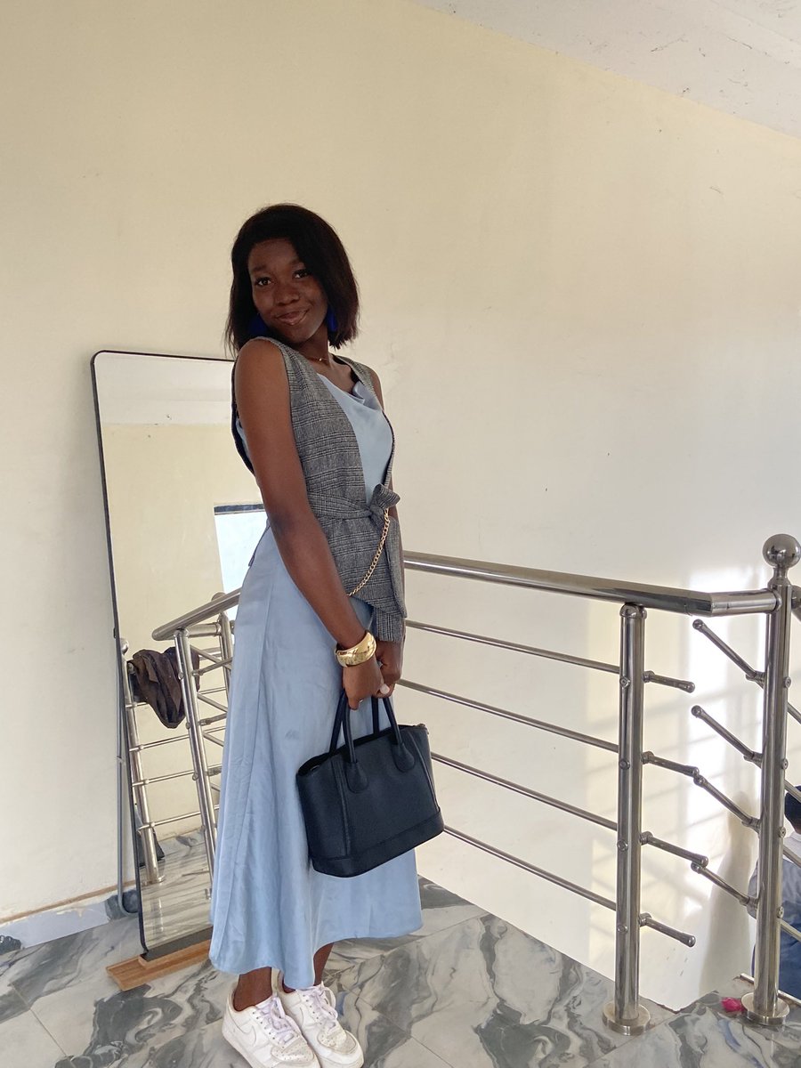 Queen_Inspires's tweet image. Blooming 🌸