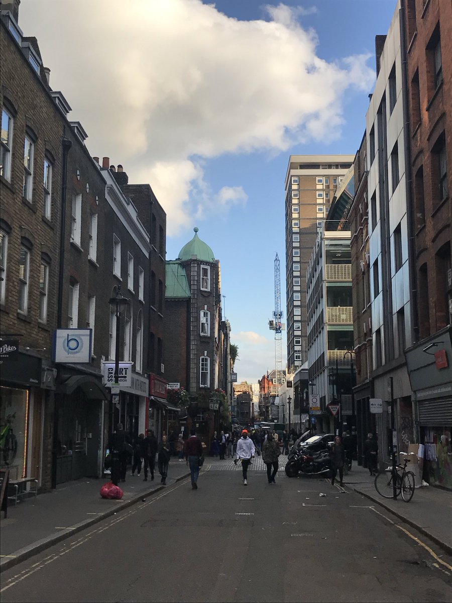 Not a huge ⁦<a href="/oasis/">Oasis</a>⁩ fan but I did grab a photo trying to recreate the album cover a few in years back . Was kind of lost in london and suddenly thought I recognise this street 😎#oasis #morningglory