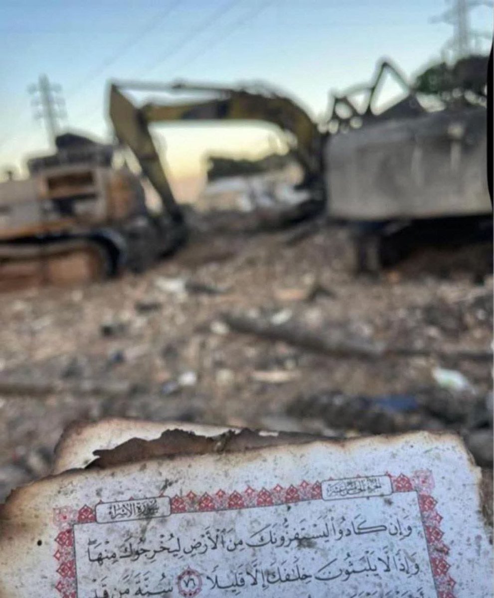 في جنوب لبنان تتساقط الحياة مع كل خرقٍ جديد يزرع الموت في البيوت كأنه قدر محتوم لا مهرب منه الأطفال يُسرقون من دفء العائلة قبل أن يتعلموا نطق الحروف والبيوت تتحول إلى أكوام حجرية تذكر بالأمس الجميل الذي لم يعد موجوداً الأمهات ينحتن الوجع في وجوههن والرجال يردّدون أسماء الأبناء