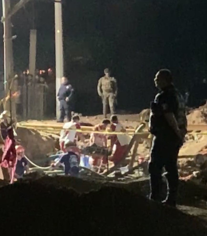 #Cajeme un tercer rescate se registra en este momento en el accidente del Colector de drenaje en la zona de Plan Oriente